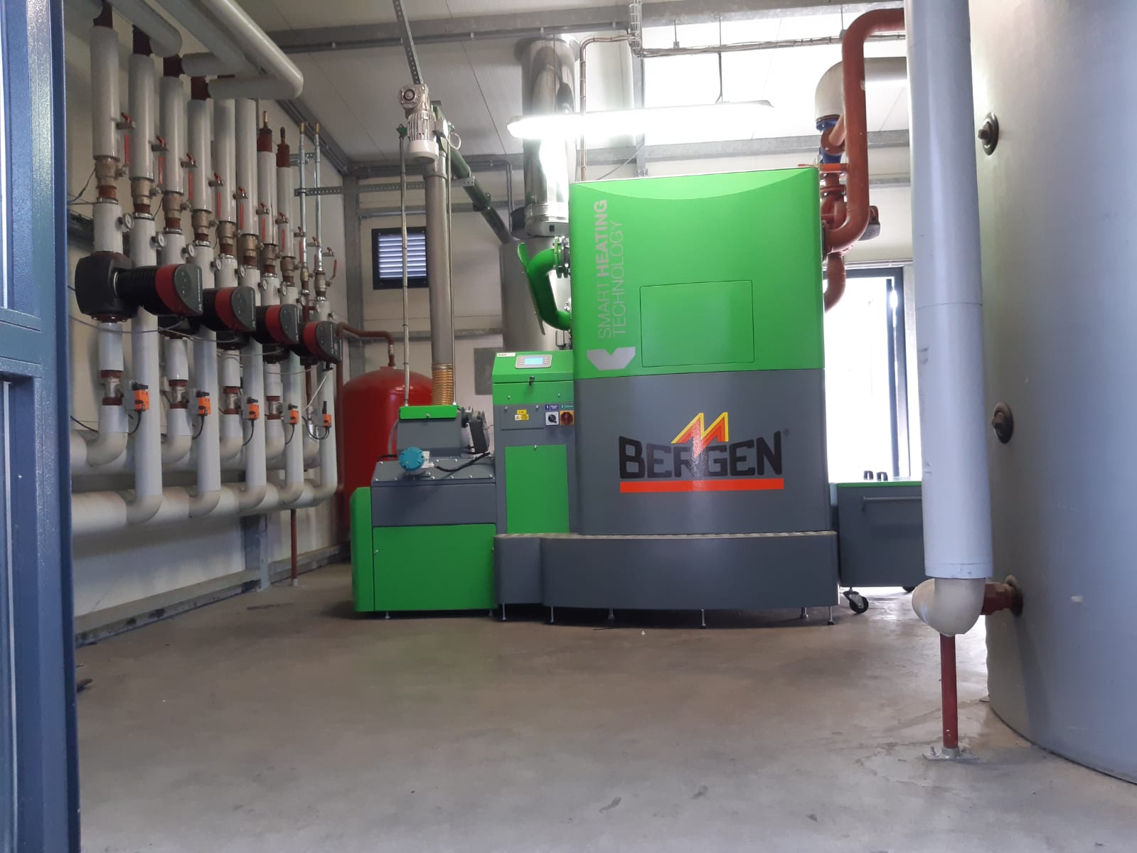 Smart Heating biomassaketel vervangen bij vleeskuikenbedrijf